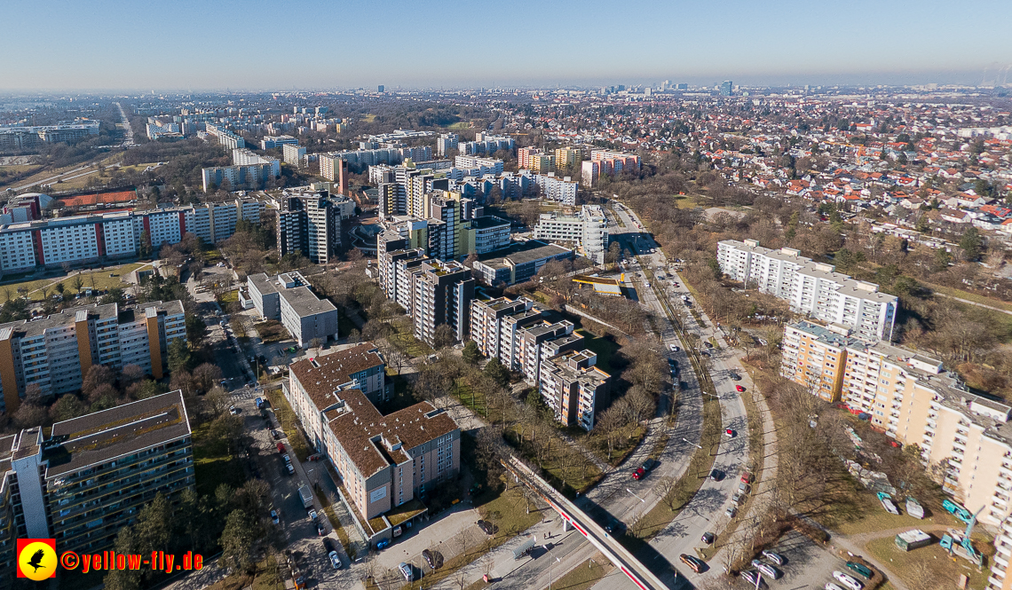 15.02.2023 - Marx-Zentrum und Karl-Marx-Ring mit Umgebung in Neuperlach